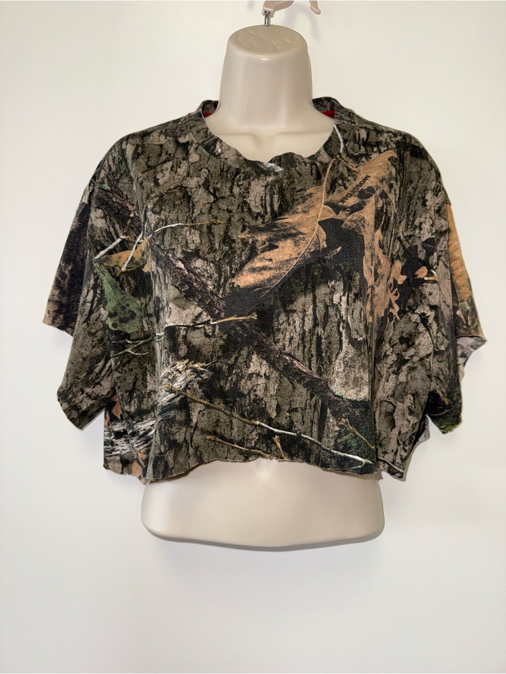 Mossy Oak (XL) Cropped Camo Top